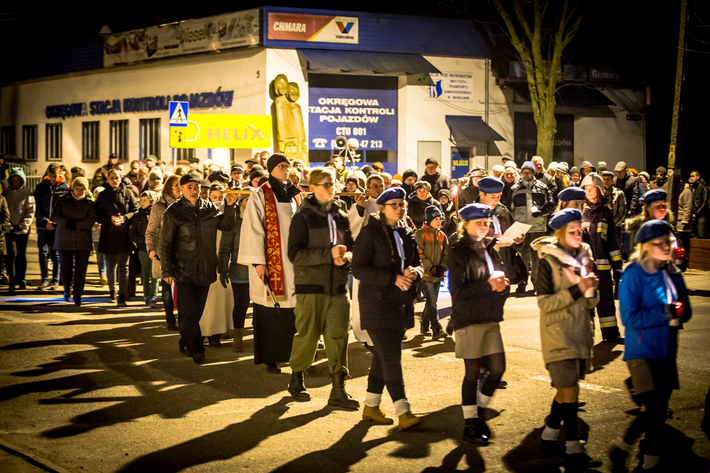 Droga krzyżowa w Cekcynie - ZDJĘCIA