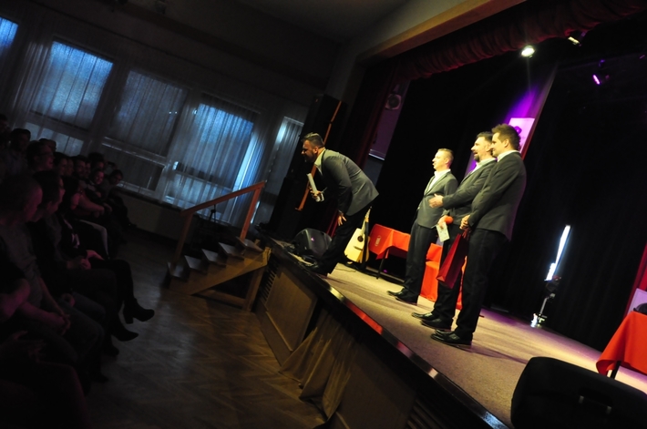 Kabaret Młodych Panów rozśmieszał w Tucholi - ZDJĘCIA