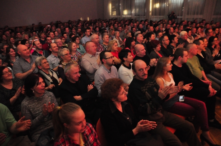 Kabaret Młodych Panów rozśmieszał w Tucholi - ZDJĘCIA
