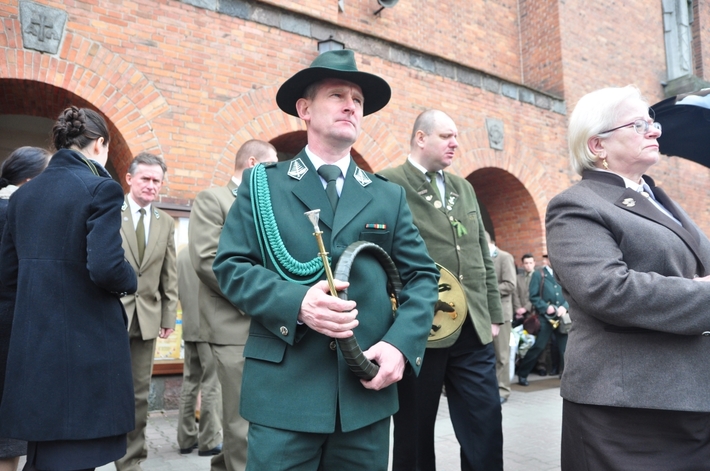 Tuchola: Pogrzeb Piotra Grzywacza - ZDJĘCIA