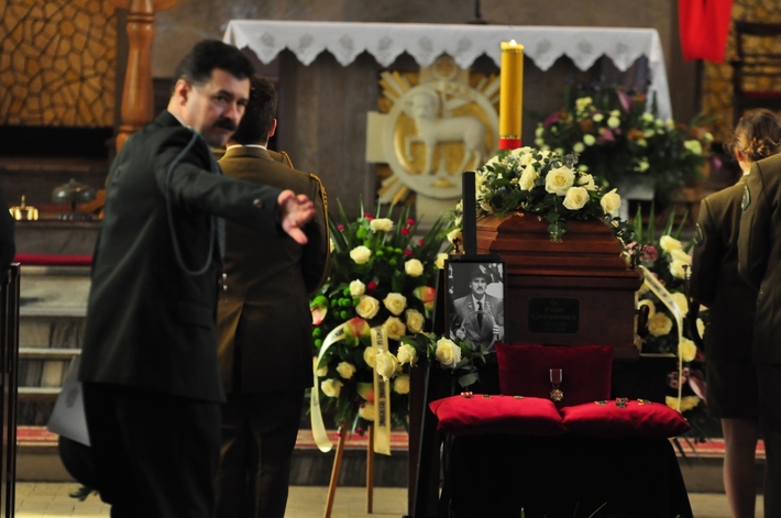 Tuchola: Pogrzeb Piotra Grzywacza - ZDJĘCIA