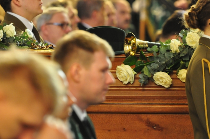 Tuchola: Pogrzeb Piotra Grzywacza - ZDJĘCIA