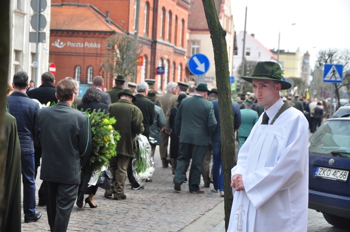 Tuchola: Pogrzeb Piotra Grzywacza - ZDJĘCIA