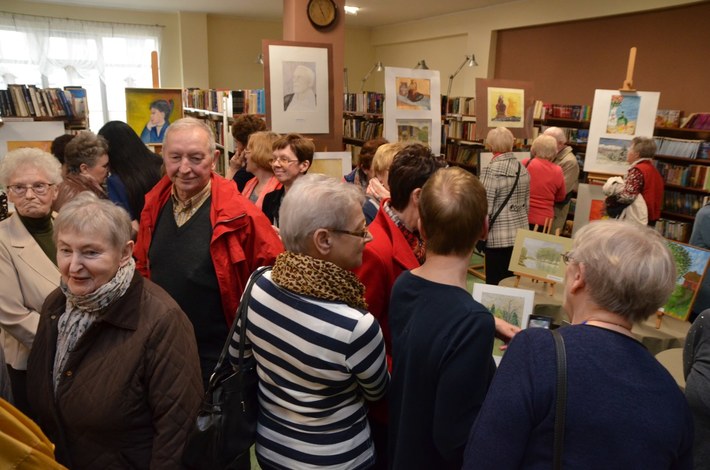 Tuchola: Tłumy na otwarciu wystawy - ZDJĘCIA