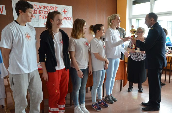Tuchola: Zawody pierwszej pomocy PCK - ZDJĘCIA