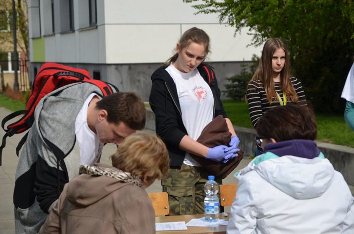 Tuchola: Zawody pierwszej pomocy PCK - ZDJĘCIA