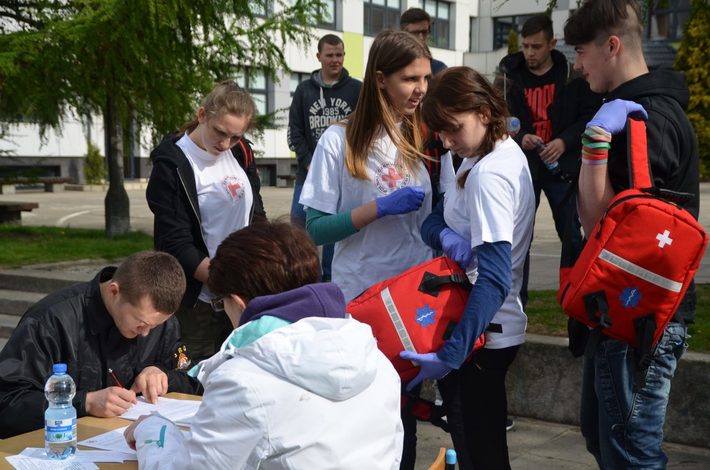 Tuchola: Zawody pierwszej pomocy PCK - ZDJĘCIA