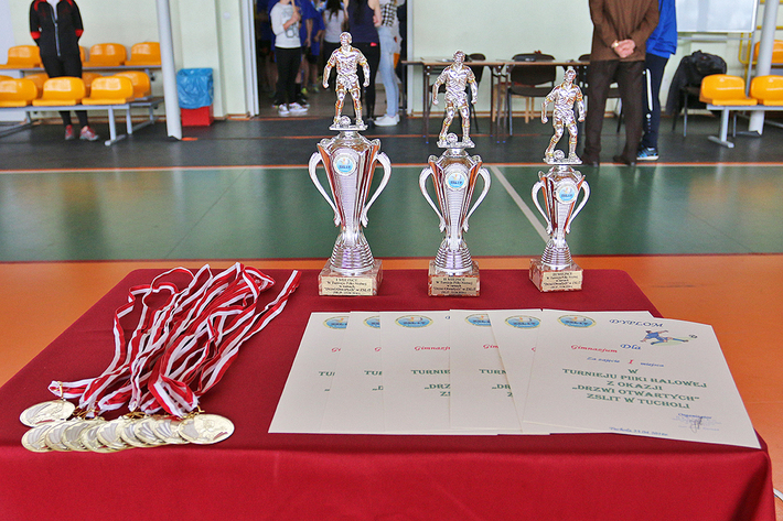 Tuchola: Nie tylko turniej piłki halowej w ZSLiT - ZDJĘCIA