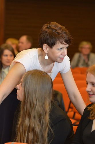 Tuchola: ZSLiA ze świadectwami w ręku - ZDJĘCIA