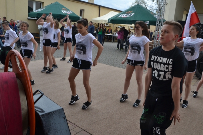 Gmina Śliwice: Retro Traktor ze Złotą Felgą - GALERIA ZDJĘĆ