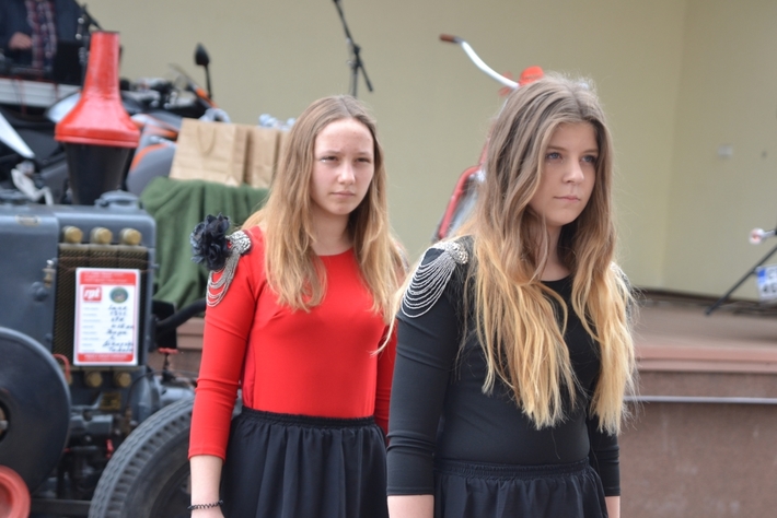 Gmina Śliwice: Retro Traktor ze Złotą Felgą - GALERIA ZDJĘĆ