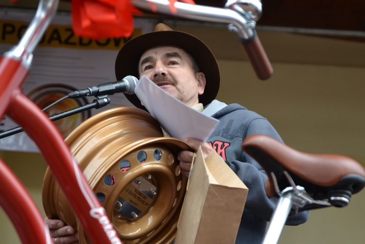 Gmina Śliwice: Retro Traktor ze Złotą Felgą - GALERIA ZDJĘĆ