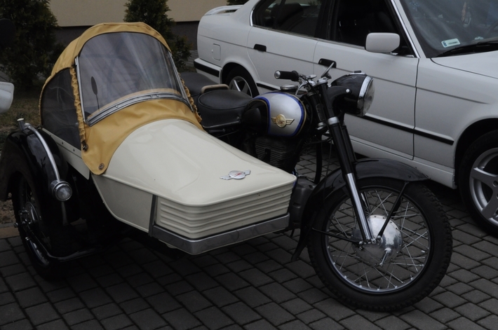 Gmina Śliwice: Retro Traktor ze Złotą Felgą - GALERIA ZDJĘĆ