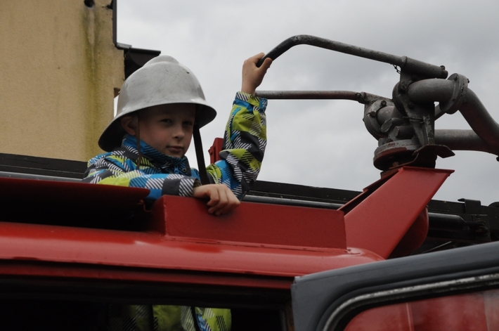 Gmina Śliwice: Retro Traktor ze Złotą Felgą - GALERIA ZDJĘĆ