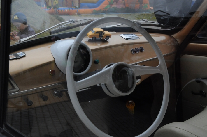 Gmina Śliwice: Retro Traktor ze Złotą Felgą - GALERIA ZDJĘĆ