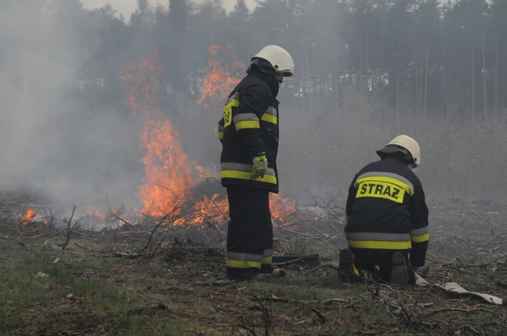 Żagiew 2016 - tak ćwiczyli strażacy - DUŻO ZDJĘĆ