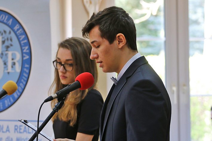 Tucholska Szkoła Realna pożegnała absolwentów - ZDJĘCIA