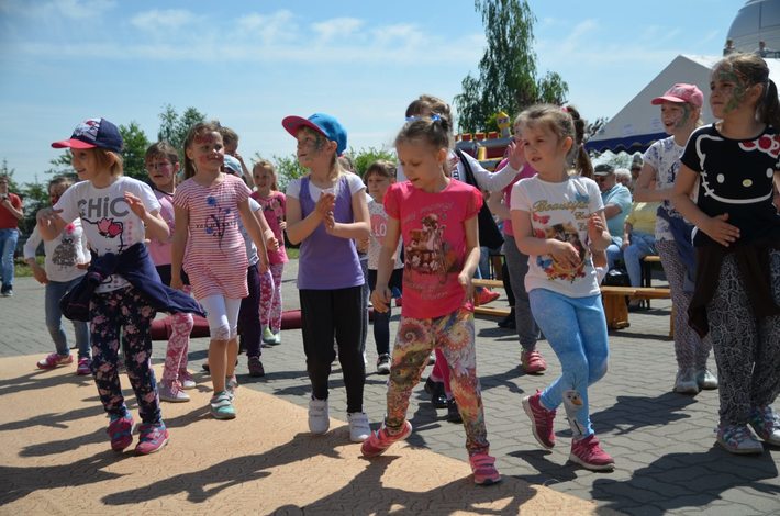 Szkolny festyn w Gostycynie - ZDJĘCIA