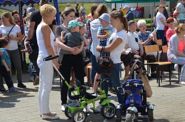 Szkolny festyn w Gostycynie - ZDJĘCIA
