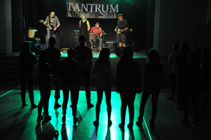 Koncert w Cekcynie: zagrali Tantrum i HybridCore - ZDJĘCIA