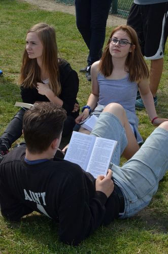 Tuchola: Gimnazjaliści bili rekord - ZDJĘCIA