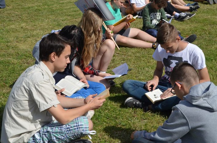 Tuchola: Gimnazjaliści bili rekord - ZDJĘCIA