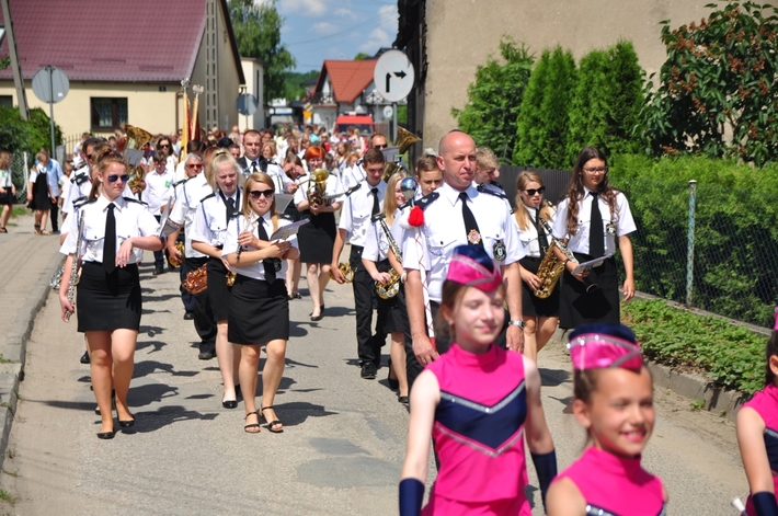 Bysław: Podwójne święto szkoły - ZDJĘCIA