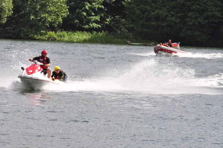 Cekcyn: Wojewódzkie ćwiczenia ratownictwa wodnego - ZDJĘCIA