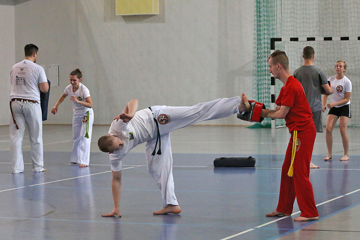 Bysław: Warsztaty capoeiry - ZDJĘCIA