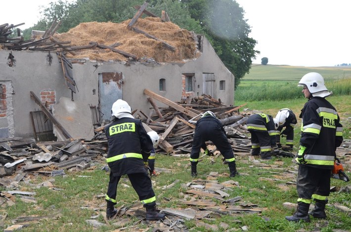 Trąba powietrzna przeszła w gminie Gostycyn?! - ZDJĘCIA
