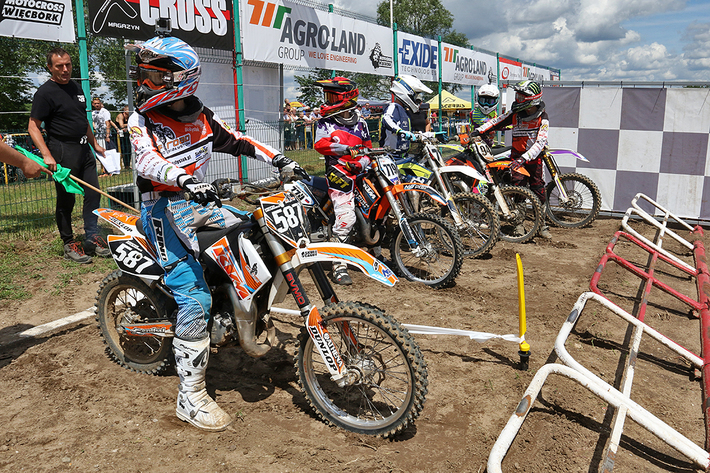 Motocross: Mistrzostwa Polski w Więcborku - DUŻO ZDJĘĆ