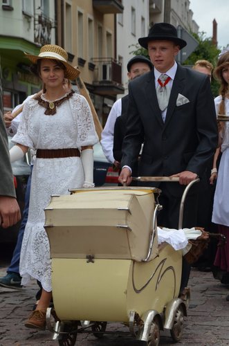 Tuchola: Pochód Borowiaków - ZDJĘCIA