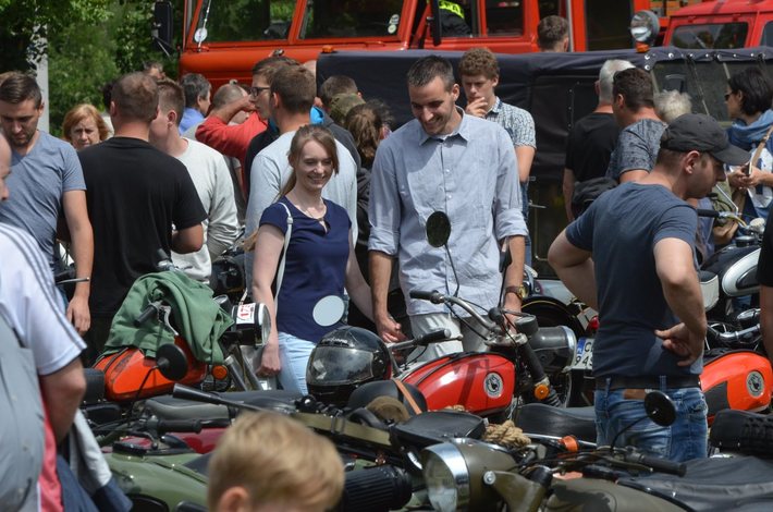 Wystawa Pojazdów Zabytkowych Tuchola 2016 - FILMIK I ZDJĘCIA