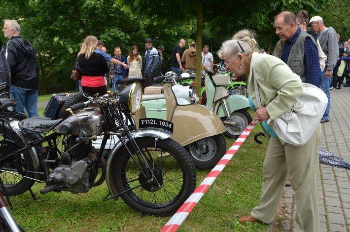 Wystawa Pojazdów Zabytkowych Tuchola 2016 - FILMIK I ZDJĘCIA