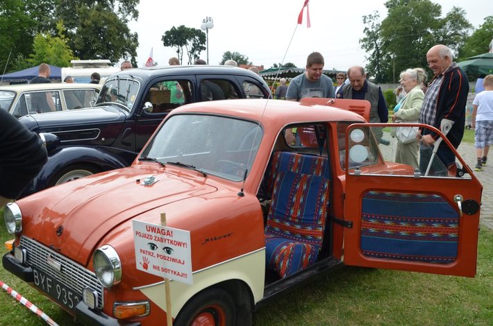 Wystawa Pojazdów Zabytkowych Tuchola 2016 - FILMIK I ZDJĘCIA