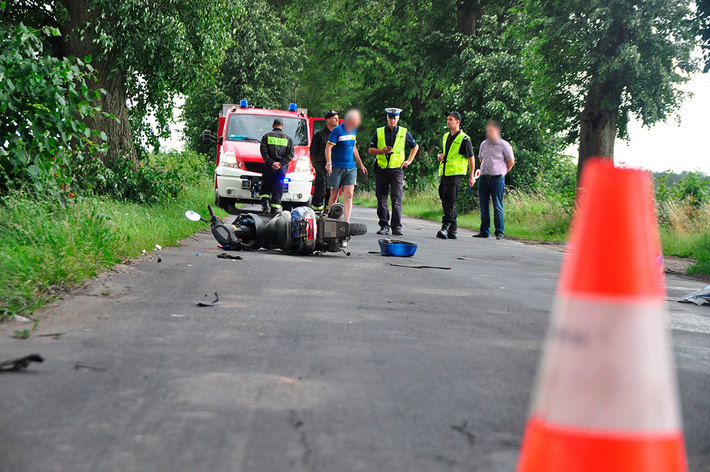 Wypadek na trasie z Tucholi do Raciąża - ZDJĘCIA