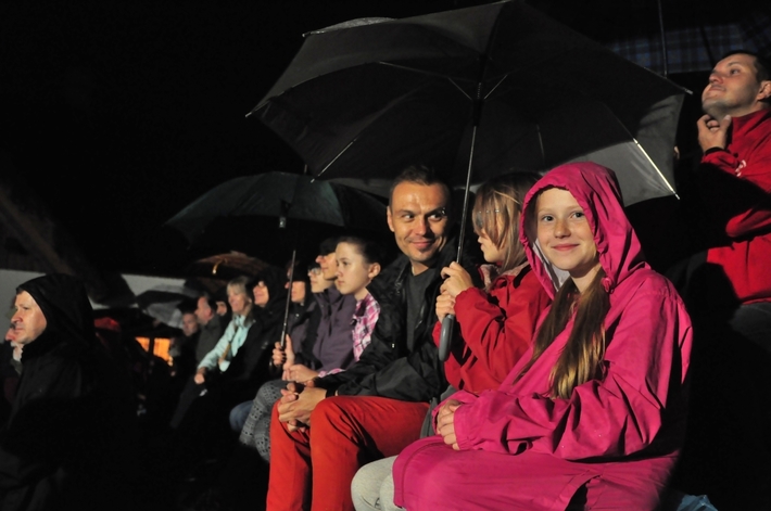 Cekcyn: Nocne Misteria Nadjeziorne z filozoficznym motywem - GALERIA ZDJĘĆ