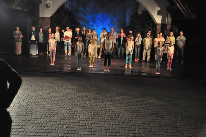 Cekcyn: Nocne Misteria Nadjeziorne z filozoficznym motywem - GALERIA ZDJĘĆ