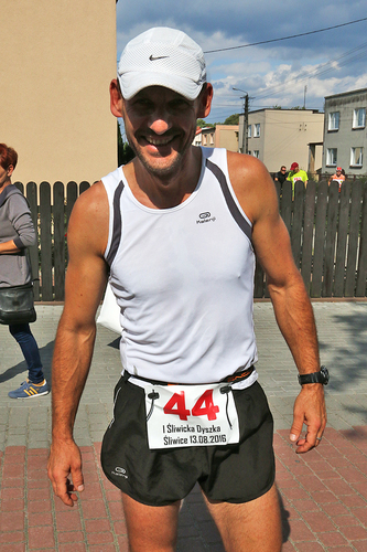 Śliwice: Trzystu biegaczy ruszyło w trasę - ZDJĘCIA