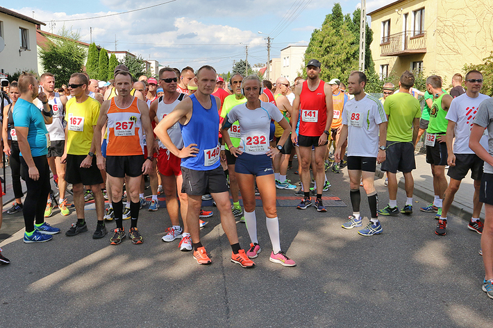 Śliwice: Trzystu biegaczy ruszyło w trasę - ZDJĘCIA