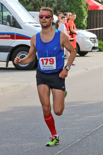 Śliwice: Trzystu biegaczy ruszyło w trasę - ZDJĘCIA