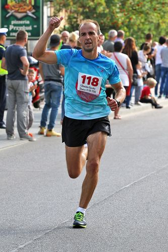 Śliwice: Trzystu biegaczy ruszyło w trasę - ZDJĘCIA