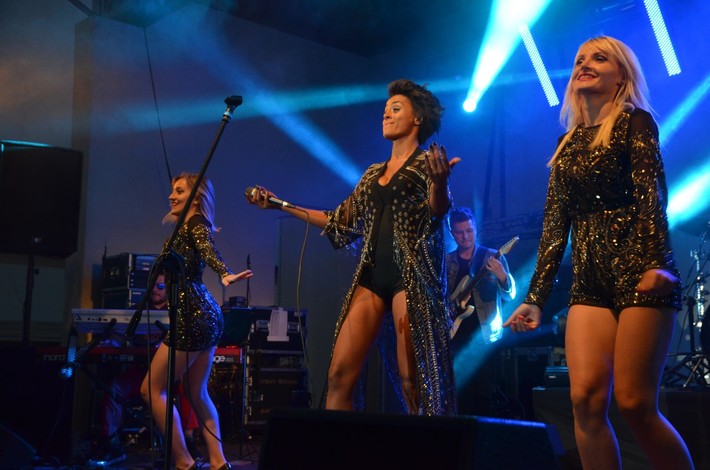 Śliwice: Koncert Oli Szwed - ZDJĘCIA