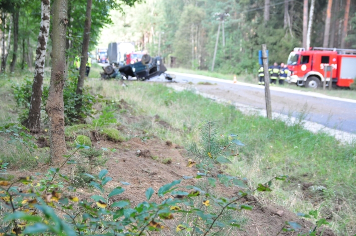 Tuchola - Śliwice: Potworny wypadek na napoleonce ZDJĘCIA