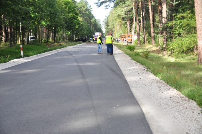 Tuchola - Śliwice: Potworny wypadek na napoleonce ZDJĘCIA