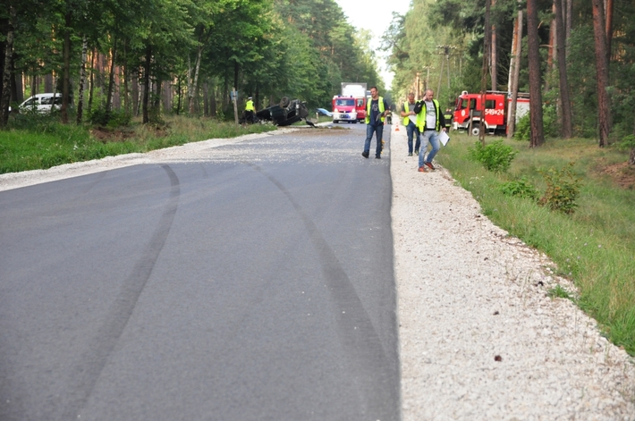 Tuchola - Śliwice: Potworny wypadek na napoleonce ZDJĘCIA