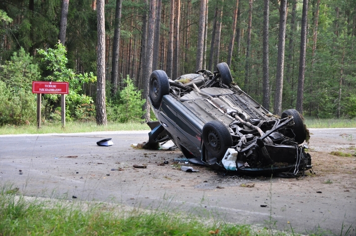 Tuchola - Śliwice: Potworny wypadek na napoleonce ZDJĘCIA