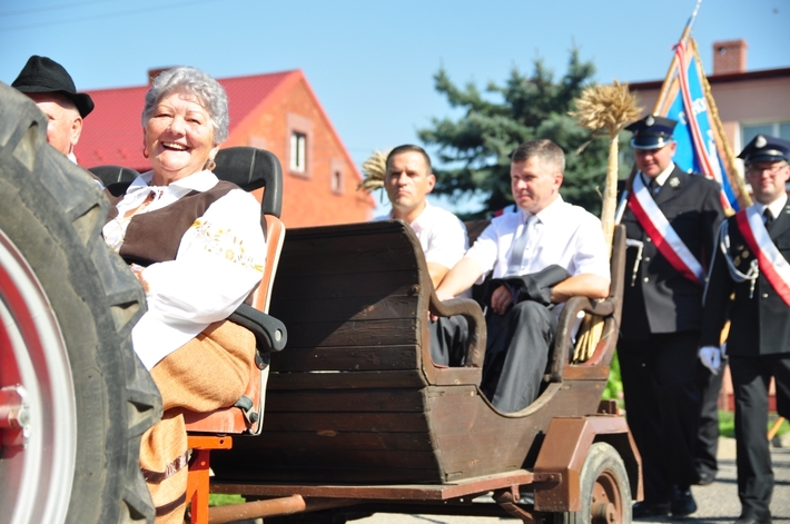 Dożynki w Cekcynie świętowano na plaży - GALERIA ZDJĘĆ