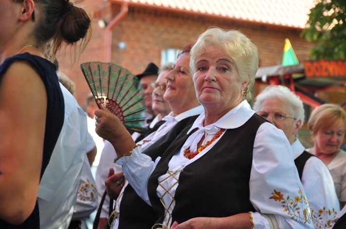 Dożynki w Cekcynie świętowano na plaży - GALERIA ZDJĘĆ