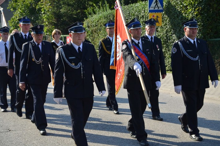 Wielka Klonia: Wójt i starostowie częstowali chlebem - ZDJĘCIA